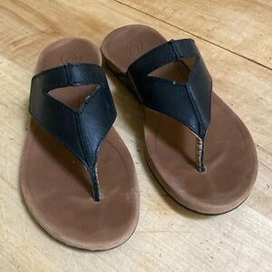 Olukai Lala women’s size 8 flip flops